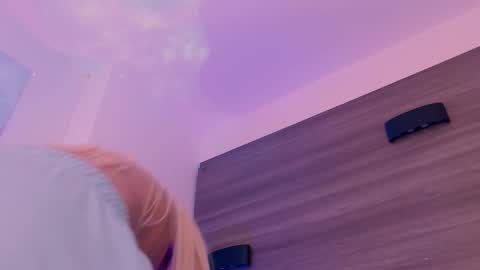         online show from February 25, 5:06 am