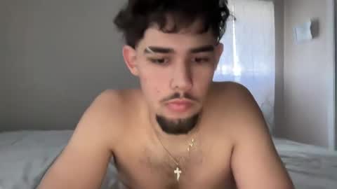 Snapshot of damiam_xj chatting on October 30, 4:52 pm damiam xj online show from October 30, 4:52 pm