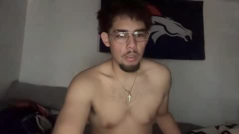 Snapshot of damiam_xj chatting on November 13, 4:17 pm damiam xj online show from November 13, 4:17 pm