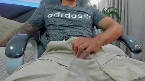 DAMIAN online show from December 1, 3:06 pm