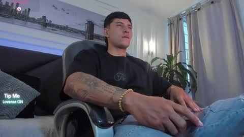 DAMIAN online show from March 1, 8:11 pm