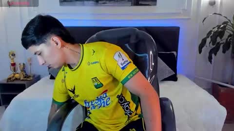 DAMIAN online show from March 17, 10:40 am