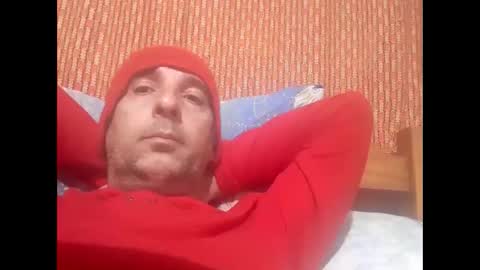 Snapshot of damian_2025 chatting on October 31, 3:40 am damian_2025 online show from October 31, 3:40 am