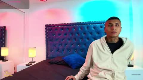 DAMIAN AND ROXANNE.  online show from October 26, 12:33 pm