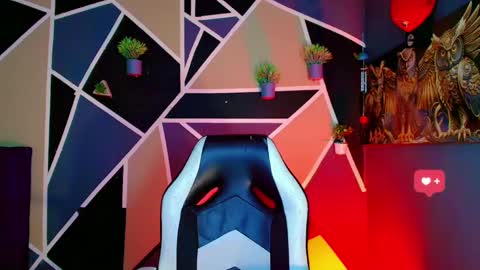 Snapshot of damian_latinxxx chatting on February 21, 5:02 am Damian online show from February 21, 5:02 am