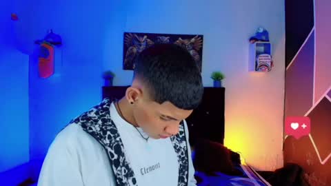 Snapshot of damian_latinxxx chatting on March 12, 6:07 am Damian online show from March 12, 6:07 am