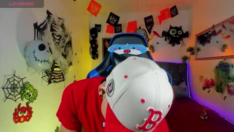 Snapshot of damian_latinxxx chatting on October 10, 4:11 am Damian online show from October 10, 4:11 am