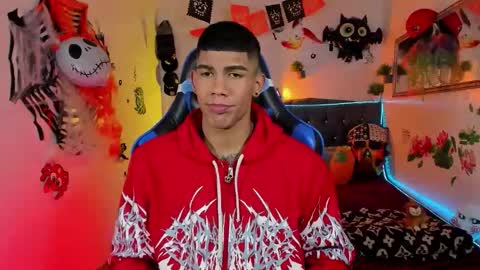 Snapshot of damian_latinxxx chatting on October 29, 3:20 am Damian online show from October 29, 3:20 am