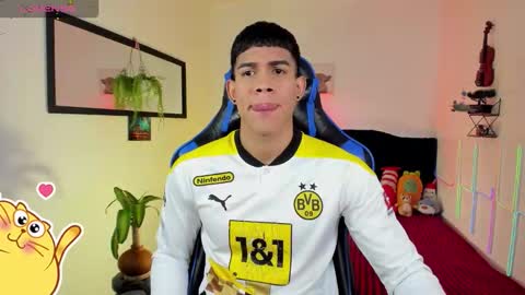 Damian online show from March 4, 3:01 am