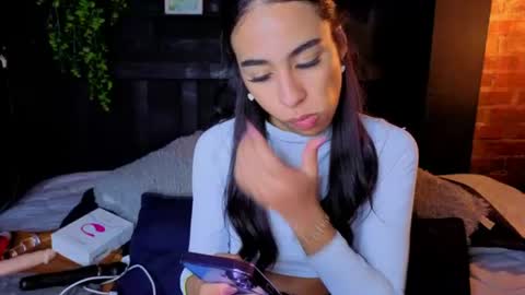 damian_n_lissa online show from June 26, 1:10 am