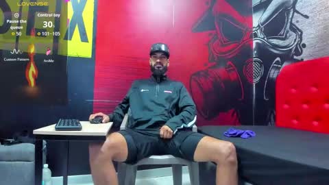 damian_shakur online show from September 29, 11:15 am