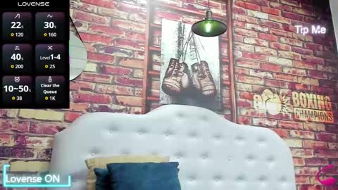 damian_shakur online show from February 4, 12:11 pm