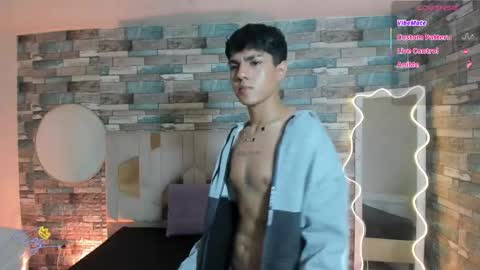 damian_tay online show from May 11, 4:15 pm