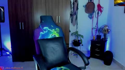 Damian torner online show from February 21, 10:39 am