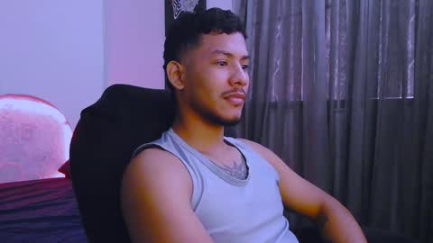 instagram damiannreed. online show from March 27, 2:17 pm