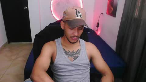 instagram damiannreed. online show from April 27, 2:37 pm