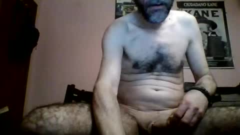 Snapshot of damianour chatting on May 15, 11:56 pm damianour online show from May 15, 11:56 pm