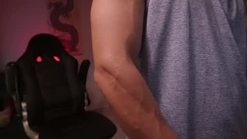 insta damn8   --------  online show from December 21, 12:31 am