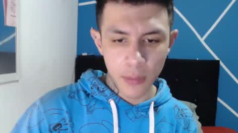 damiansexyboy69 online show from November 17, 10:21 am