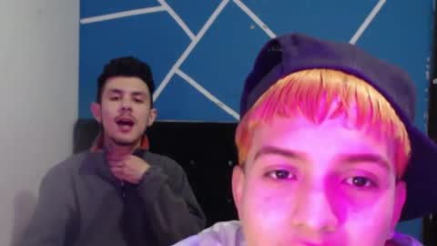 damiansexyboy69 online show from December 16, 6:07 am