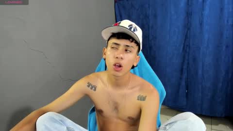 damien_444 online show from November 2, 4:59 am