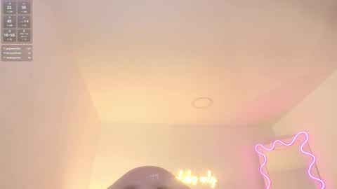 Damii online show from February 23, 9:55 am