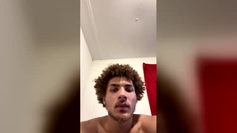 damn222075 online show from April 5, 7:11 pm