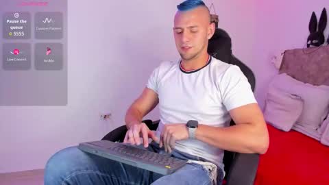 Damon bakert online show from November 4, 5:34 pm