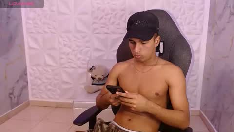 Damon online show from February 26, 3:05 am