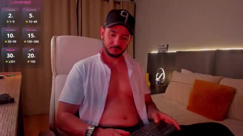 D A M O N online show from December 3, 10:02 am