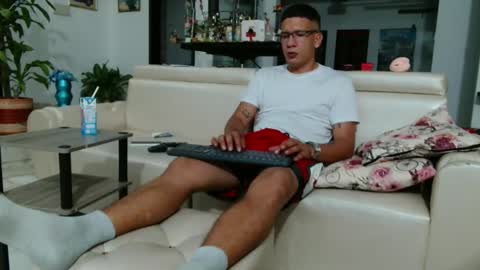 damyan_2003 online show from March 8, 4:16 am