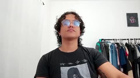 Diane Blosson online show from March 26, 9:53 pm