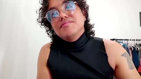 Diane Blosson online show from March 31, 12:34 am