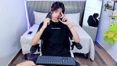 Snapshot of dan_copers chatting on September 15, 1:44 pm D A N online show from September 15, 1:44 pm