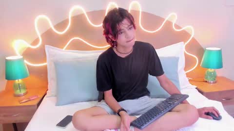 Snapshot of dan_copers chatting on October 4, 2:04 pm D A N online show from October 4, 2:04 pm