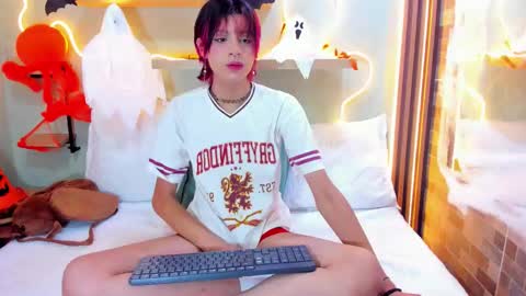 Snapshot of dan_copers chatting on October 24, 2:13 pm D A N online show from October 24, 2:13 pm