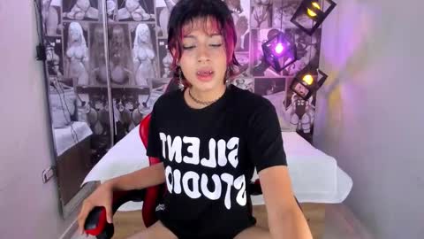 Snapshot of dan_copers chatting on November 25, 11:16 pm D A N online show from November 25, 11:16 pm