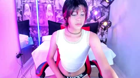 Snapshot of dan_copers chatting on December 2, 12:49 am D A N online show from December 2, 12:49 am