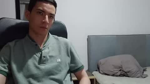 x  x online show from April 21, 12:56 am