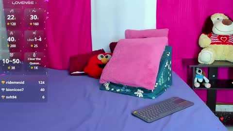 Snapshot of dan_scoott chatting on February 25, 11:55 pm Danny online show from February 25, 11:55 pm