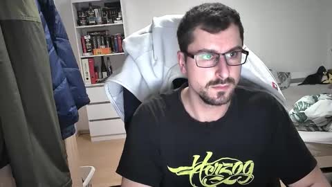 King Dan online show from December 11, 7:36 pm