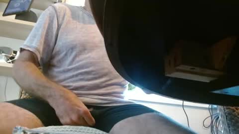 Snapshot of dan_va chatting on February 8, 4:10 pm Dan online show from February 8, 4:10 pm