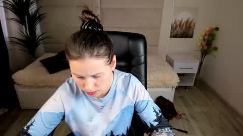 Dana Dom online show from February 24, 10:15 am