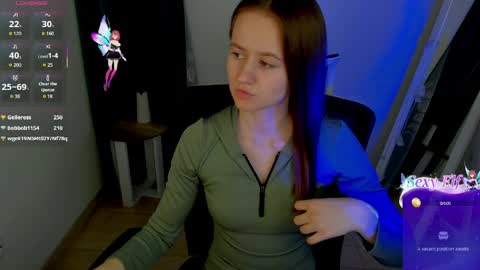 Dana online show from April 4, 6:16 pm