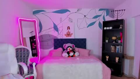 dana_paula online show from March 1, 11:56 am