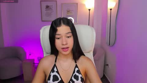danaa_rouse online show from September 22, 7:16 pm
