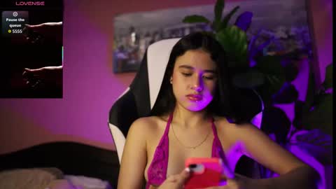 danaa_rouse online show from November 26, 9:27 pm