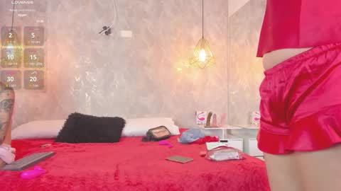    online show from February 25, 8:29 pm