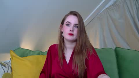 Snapshot of danadrake chatting on February 3, 12:58 am Dana online show from February 3, 12:58 am