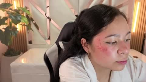 Dana online show from April 8, 6:08 pm